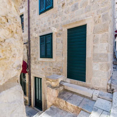 Solis Old Town *