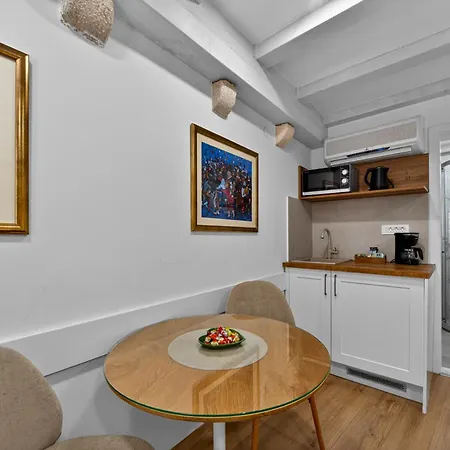 Solis Old Town Apartman