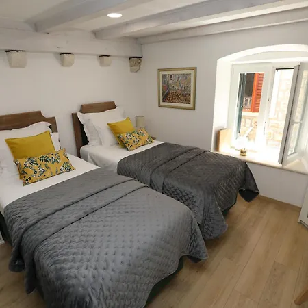Solis Old Town Apartment *