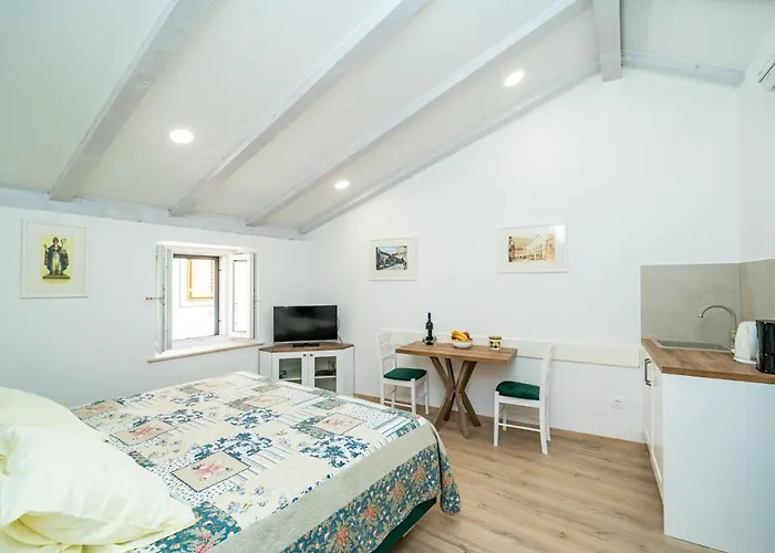 Solis Old Town דירה *