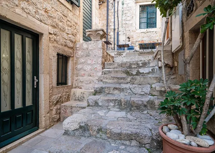 Solis Old Town דוברובניק