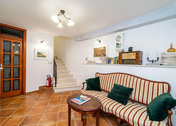 아파트 Solis Old Town